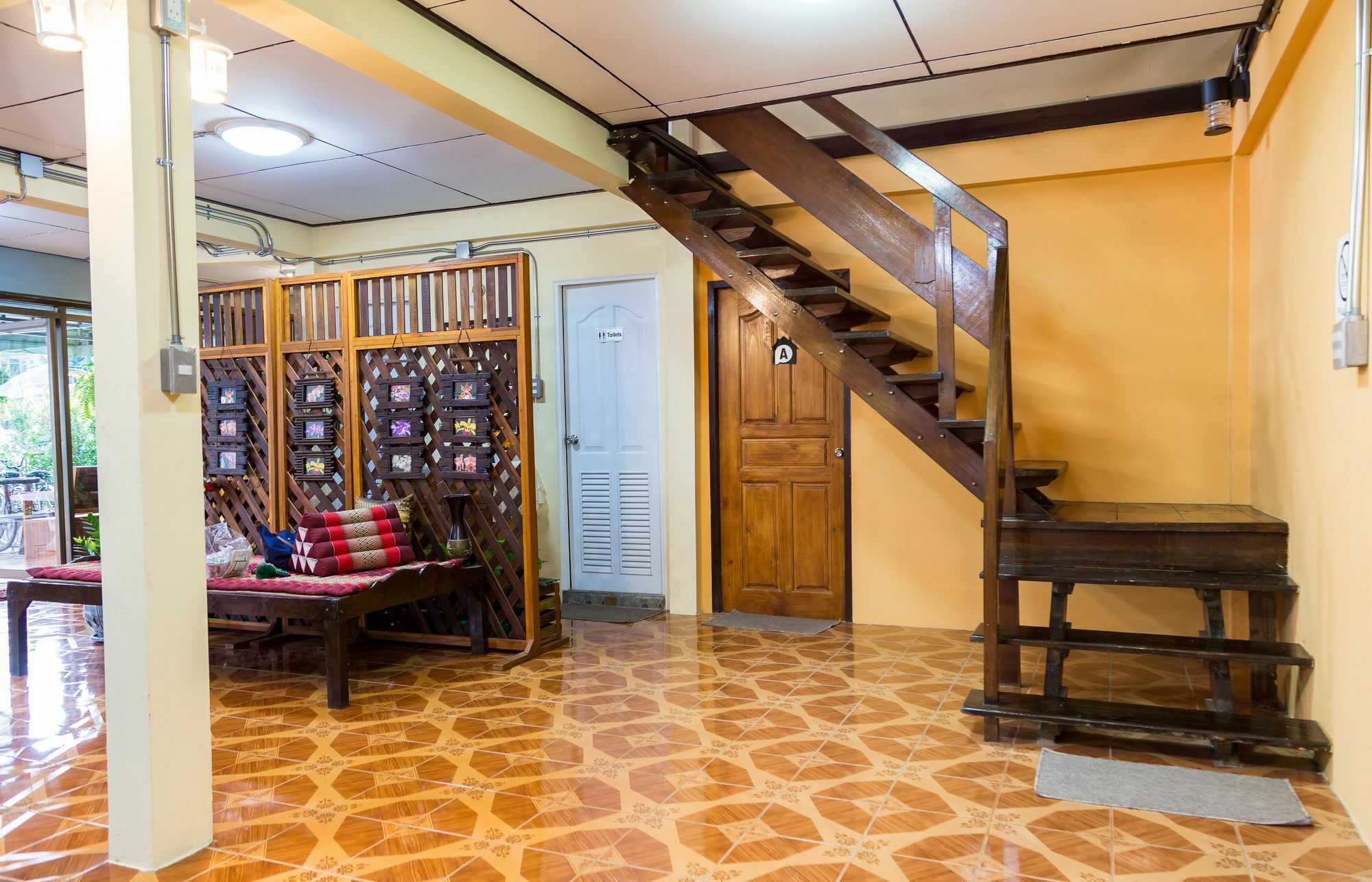 Banchan Hostel Ayutthaya Extérieur photo