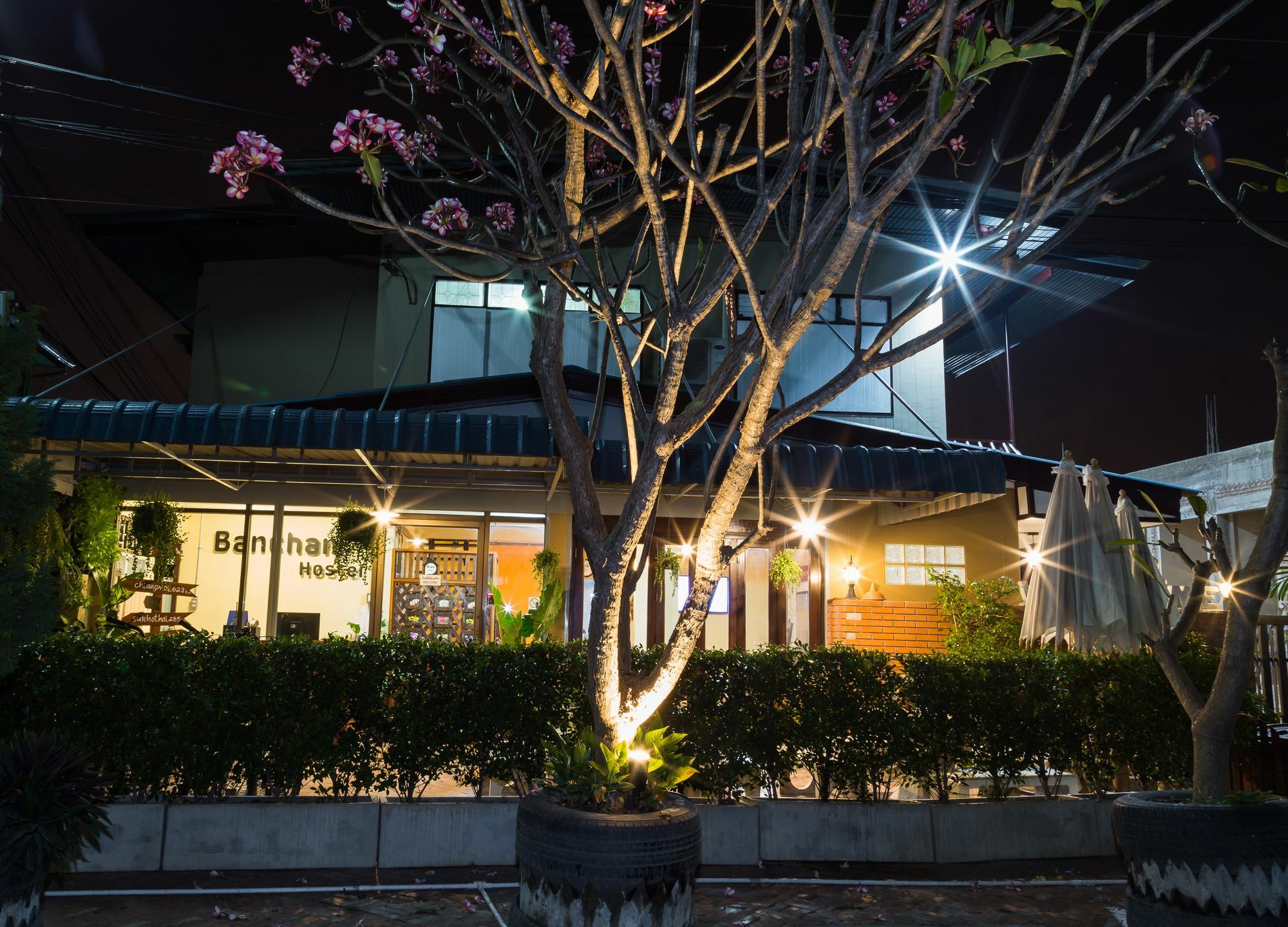 Banchan Hostel Ayutthaya Extérieur photo
